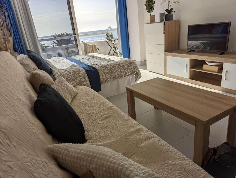 Beachfront Studio Apartment Puerto Rico بورتو ريكو المظهر الخارجي الصورة